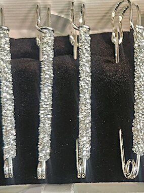 SILVER GLITTER "Elsa" Horse Show BLANKET PINS for Numbers ORNAMENTS NEW in BOX